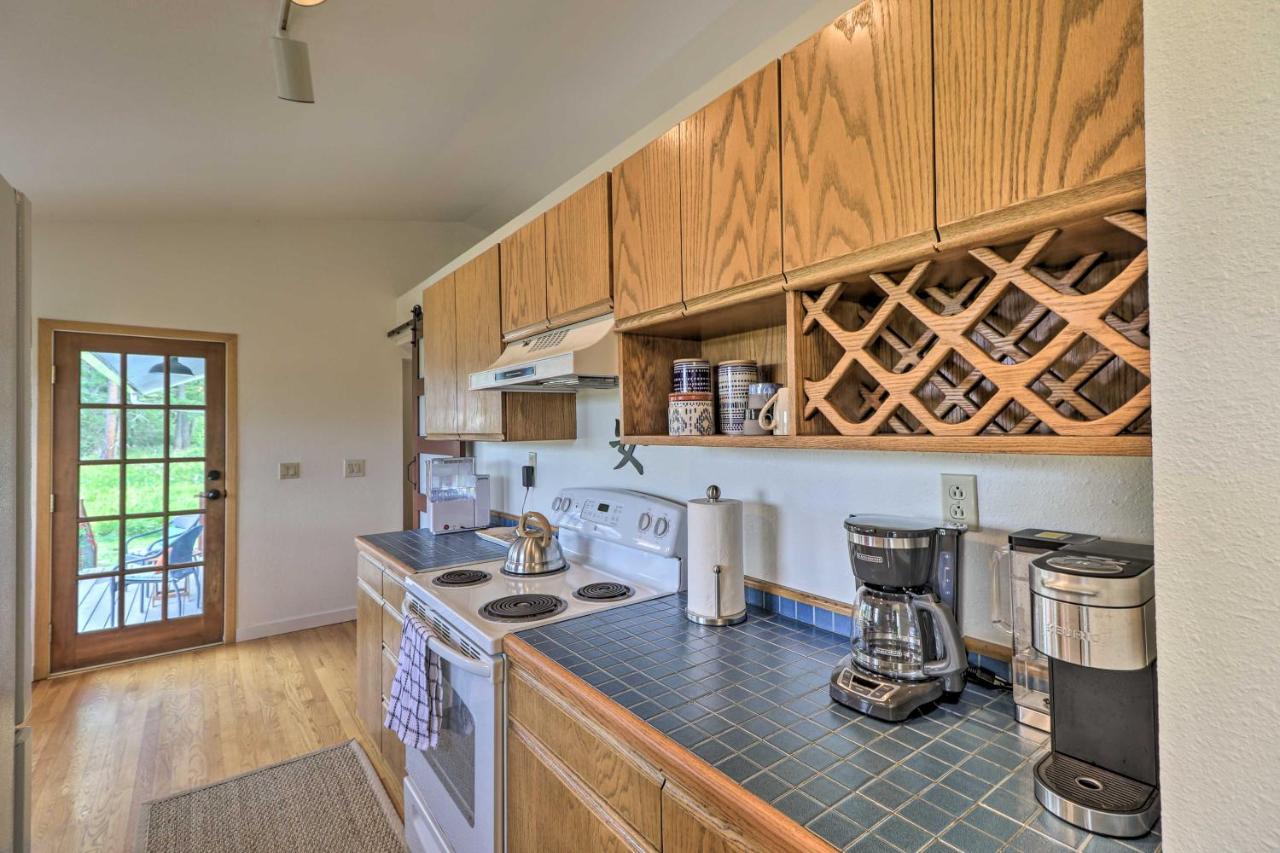 Montana Cottage Easy Drive To Glacier Natl Park! Columbia Falls Extérieur photo